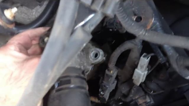 Thermostat Replacement On 2000 Ford F-150 Pickup