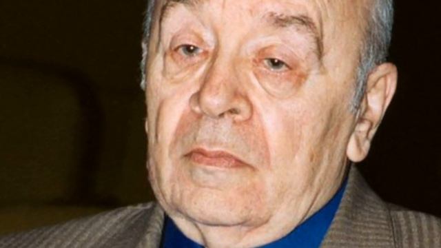 ПОРАЗИЛ КРАСОТОЙ! Вот как выглядит могила Леонида Броневого смотреть онлайн