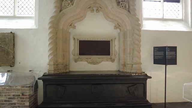 O.L.V.-kerk Museum, Bruges, Belgium (Onze-Lieve-Vrouwekerk/Church of Our Lady) (with Subtitles) HD4 смотреть онлайн