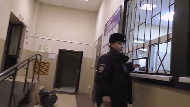 "Дорожные предметы" и что с ними делать || сдал как находку табличку смотреть онлайн