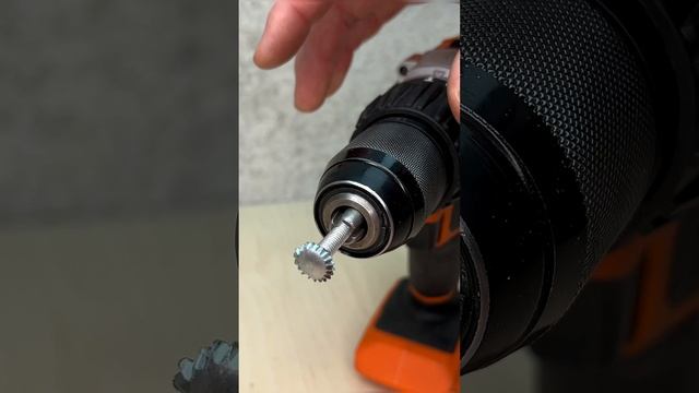 Запомни эту хитрость с болтом смотреть онлайн