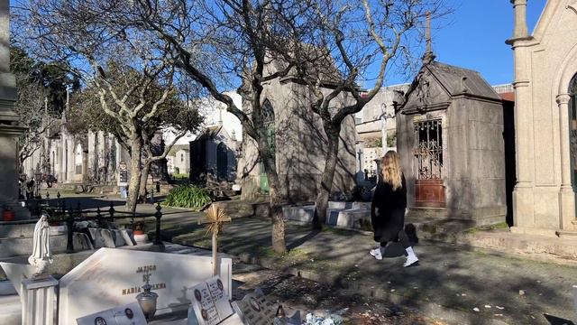 СКОЛЬКО СТОИТ? смотреть онлайн