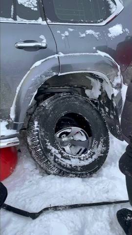 Разборт 35” колеса на Arctic Trucks смотреть онлайн