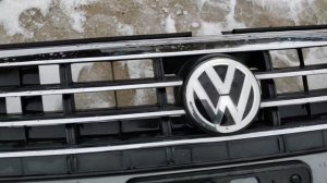 Volkswagen Jetta 2019. Передний бампер