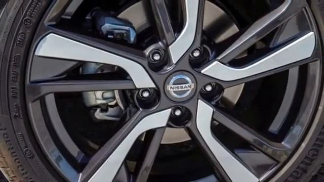 NISSAN JUKE. ПРЕВРАЩАЯ ДВИЖЕНИЕ В ДРАЙВ! смотреть онлайн