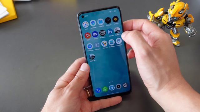 REALME 9 PRO+ recensione punta e scatta! смотреть онлайн