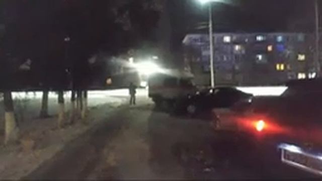 Приехала скорая к задержанному ?? (Тихорецк) смотреть онлайн