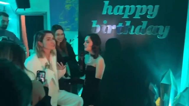 Женя Медведева и ее день рождения 23 года смотреть онлайн