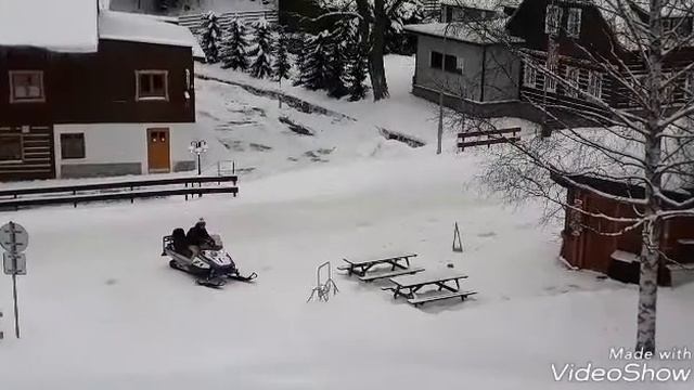 Жизнь в Чехии. Зимние виды транспорта ) смотреть онлайн