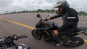 Kawasaki Z900 Vs Suzuki GSX-S750 | Race Till Full Potential