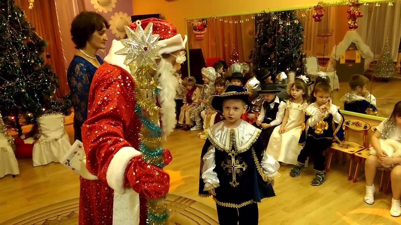 Саша Филиппов - Новогодний стих. смотреть онлайн