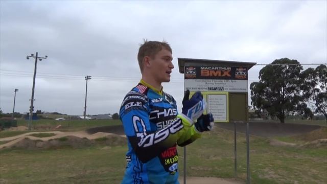 BMX RACE GAME OF BIKE: Connor Fields Vs. Trent Jones смотреть онлайн