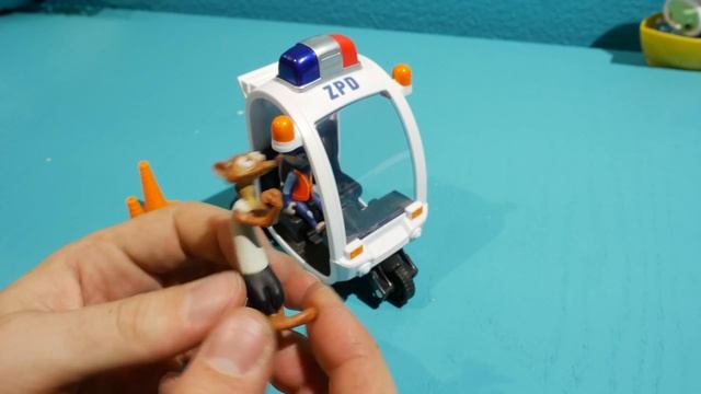 Распаковка игрушки Зверополис - Судебное преследование - Meter Maid Pursuit Contractuelle Poursuite смотреть онлайн