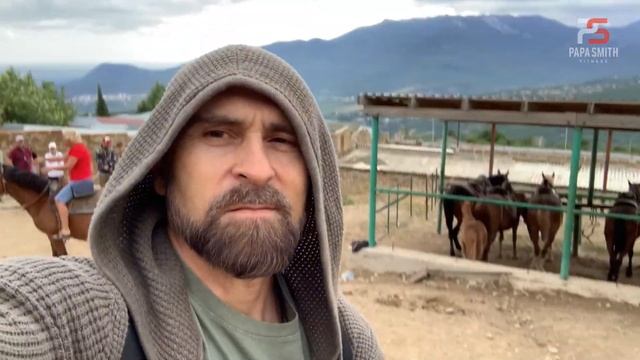 Фитнес Тур Папы Смита в Крыму смотреть онлайн