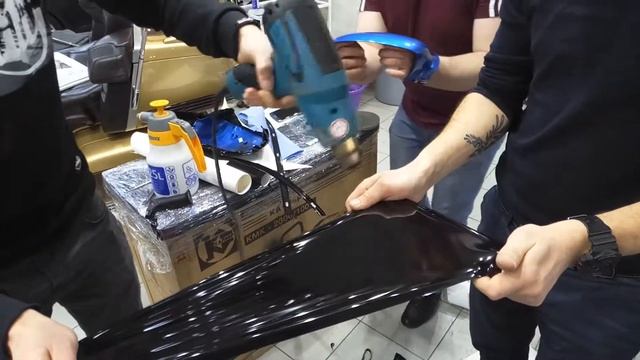 Боковые зеркала в черный винил смотреть онлайн