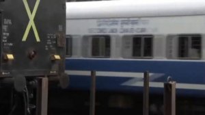 Eyes Open Level 1 Video 6 2 Crossing cities