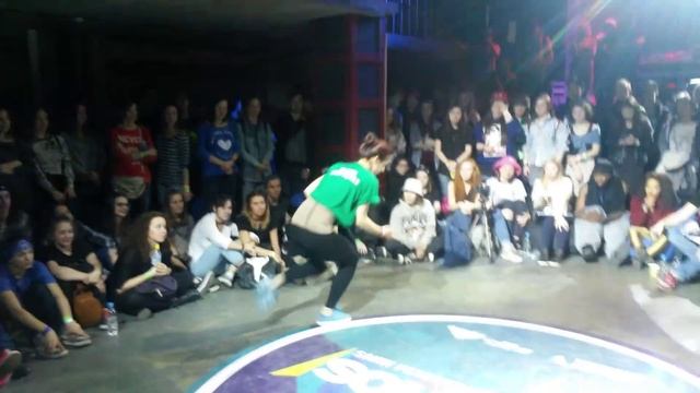 1/4 FINAL DIANA(MT, KALUGA) VS ALENA EXPLORA (SPB), SOUL CITY 2015 (Dancehall 1x1) смотреть онлайн