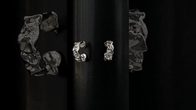 Видео карточка бижутерные серьги на черном фоне для интернет-магазина Yavique на Wildberries №003 смотреть онлайн