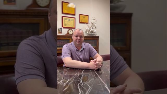 Сколько стоят услуги адвоката в США? Евгений Мельцер