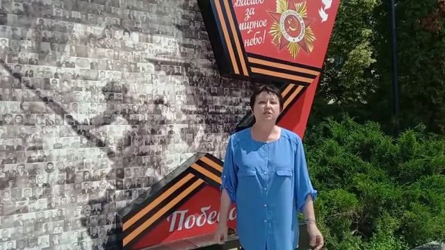 Голубева Елена Евгеньевна читает стихотворение Вениамина Ащеулова "Тишина" смотреть онлайн