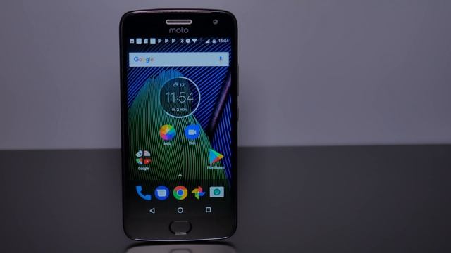 Обзор Moto G5 Plus — лучший представитель среднего класса смотреть онлайн