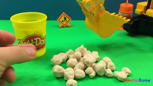 Playdoh CAT Excavator Mighty Machines - Job Site Machine Set - Mighty Wheels by DisneyToysReview смотреть онлайн