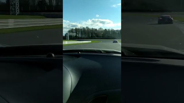 Первый выезд на Moscow Raceway на Corvette Grand Sport смотреть онлайн