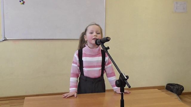 Косоплечева Вероника 5 лет. Песня "Золотые капельки" смотреть онлайн