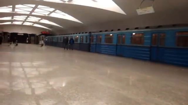 московское метро станция строгино. смотреть онлайн