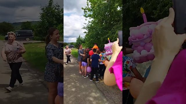 С классом ходили поздравлять учительницу с днём рождения? #школа смотреть онлайн