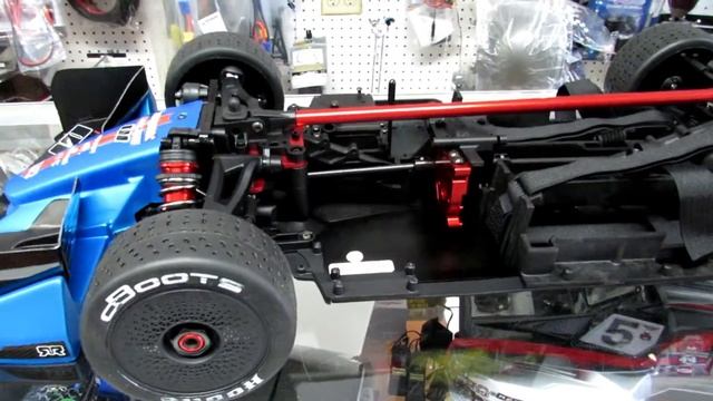 REVIEW: 1/7 LIMITLESS All-Road Speed Bash: Roller смотреть онлайн
