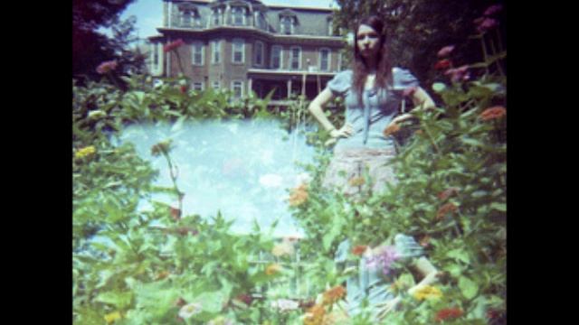 Tickley Feather - The Python смотреть онлайн