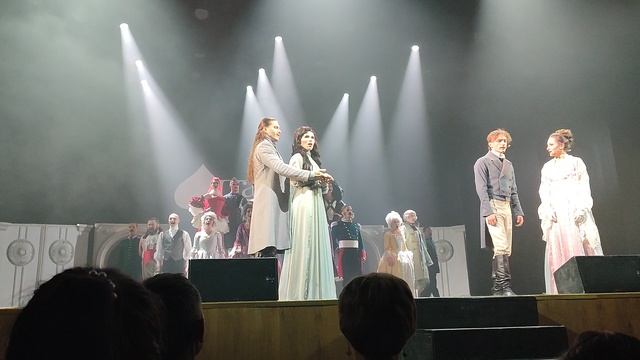 Дама Пик
01 декабря 2022
Поклоны начало смотреть онлайн