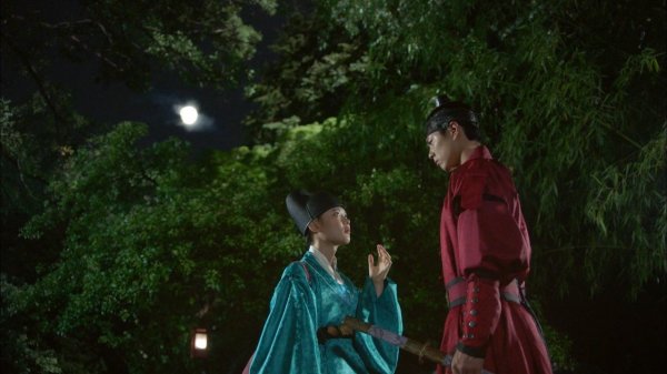 Любовь в лунном свете, 1 серия