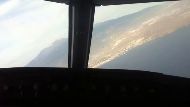 cockpit view landing in Tenerife South (Reina Sofia Airport) másolata смотреть онлайн