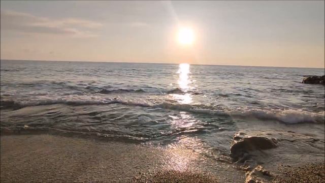 Шум моря. Отдых на берегу моря. Звуки природы. смотреть онлайн