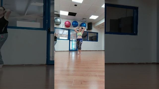 Belly dance workout. 11- minute practice// Класс Восточного Танца.11- мин. практика//ריקודים מזרחיי смотреть онлайн