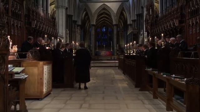 Beautiful Choir at historic Salisbury Cathedral in England смотреть онлайн