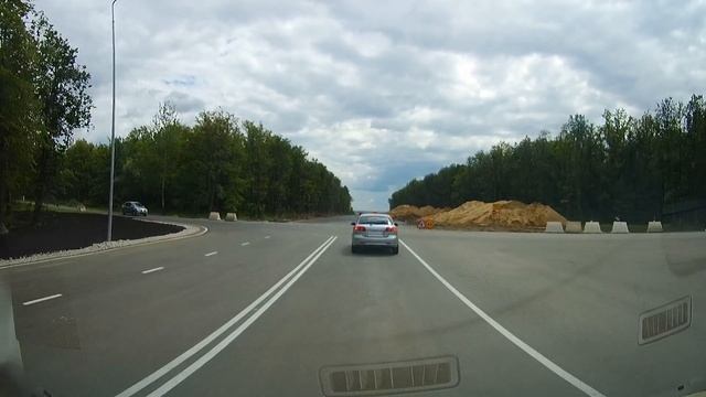НОВАЯ ДОРОГА ОТКРЫТА со СВЕТОТЕХСТРОЯ до АВТОВОКЗАЛА. смотреть онлайн
