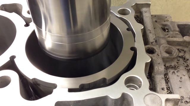 Subaru EJ25 Block O Ring Machining смотреть онлайн