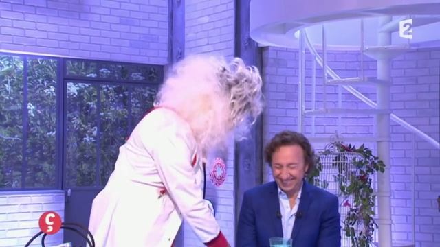 [HUMOUR] Jarry : Le médecin de Stéphane Bern #CCVB смотреть онлайн