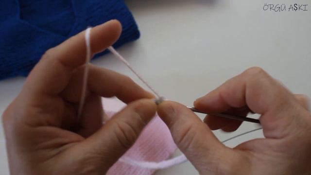 Tek Parça Şeklinde Örülen Kimono Bebek Hırkası (Sadece haroşa)(1.Bölüm) смотреть онлайн