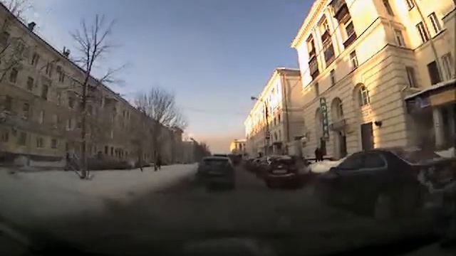 Тест видеорегистратора VIDEO-SPLINE GPS DRIVEN-X PROFI-1000 смотреть онлайн