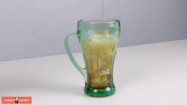 ASMR: Coca Cola смотреть онлайн