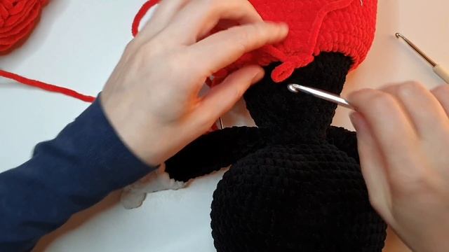 Micky Maus häkeln 2. Teil ( Meine Anleitung) смотреть онлайн