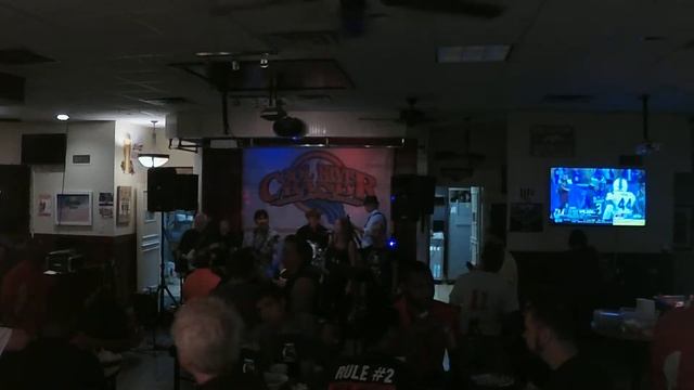 06 Suspicious Minds смотреть онлайн