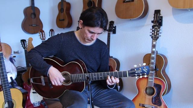 Gibson L-3 1920 Sunburst - cool vintage player with nice old world sound quality смотреть онлайн