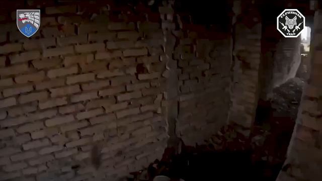 Фрагмент уличного боя в Часов Яре от первого лица бойцов ССО Украины смотреть онлайн