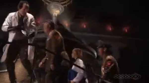 Command & Conquer: Red Alert 3 Official Trailer