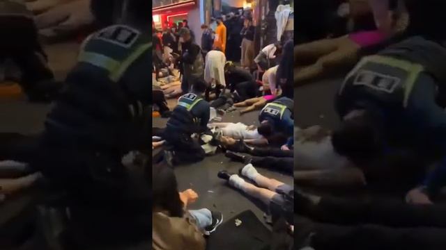 موت اكثر من 120 شخص في كوريا الجنوبية نتيجة الاحتفال بعيد الهالوين смотреть онлайн